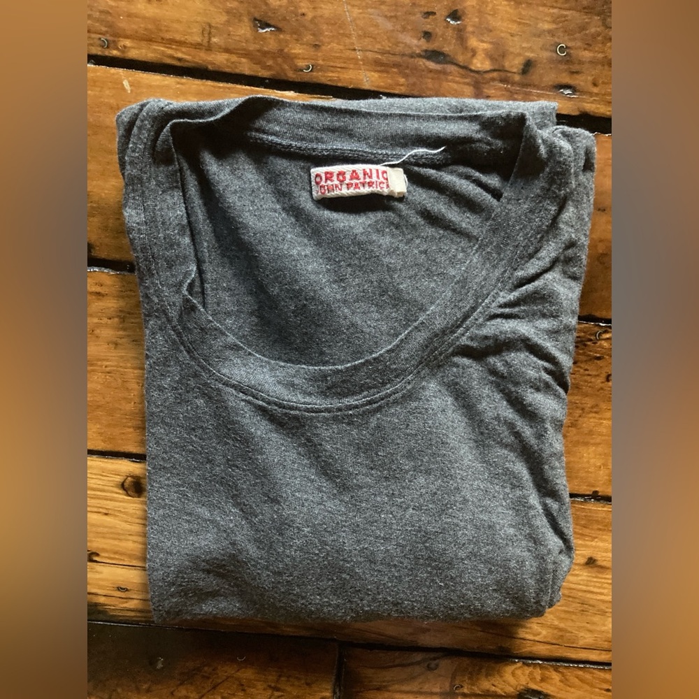 John Patrick Organic Steel Gray T-shirt w/cap Sleeves Sz L